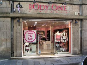 Agencement d’une boutique de lingerie à Saint-Malo